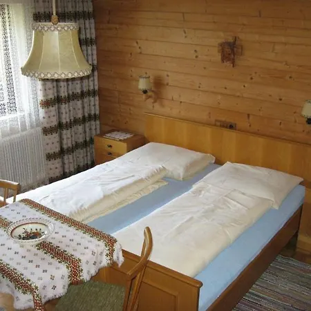 Luzia Hotel
